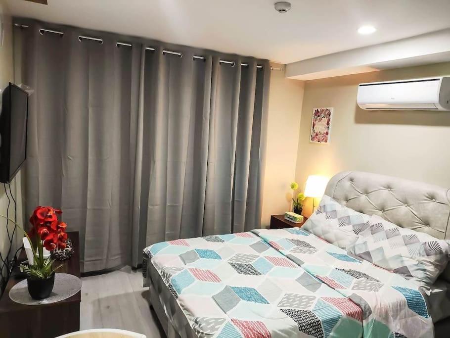 Cityscape Grand Tower Apartment *